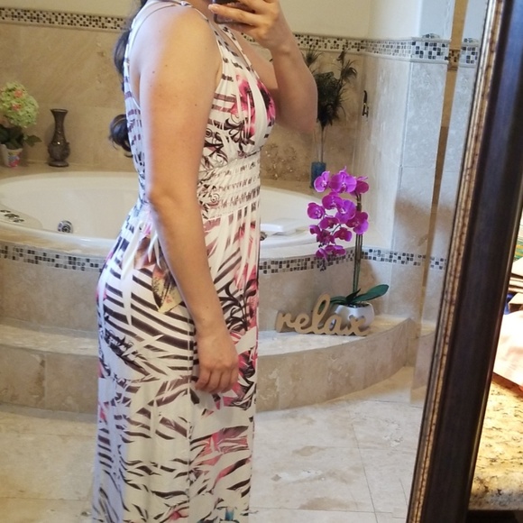 floral gorgeous dress - Picture 4 of 8